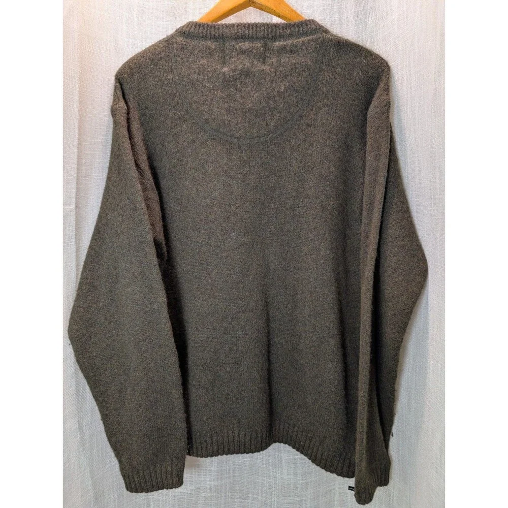 Vintage Woolrich V Neck 100% Shetland Wool Sweater With Elbow Patches (M/L?)
